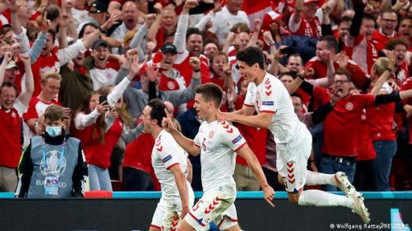 الدنمارك تواصل مسيرتها الموفقة في "يورو 2020" وتتأهل إلى نصف النهائي